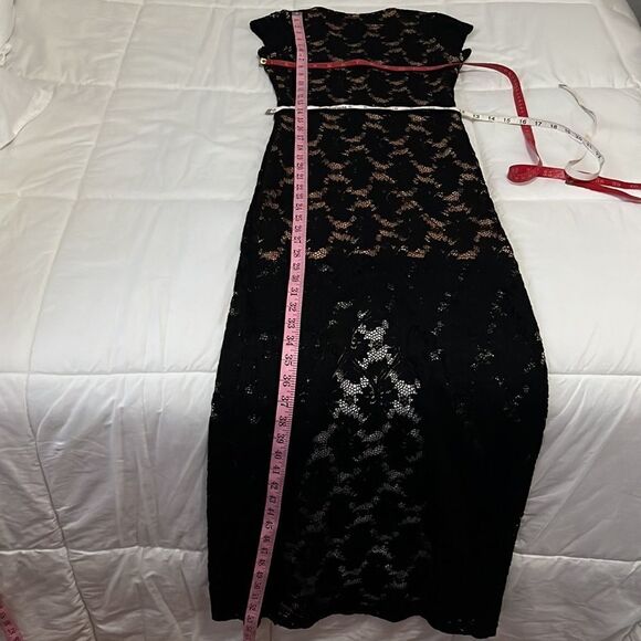 Nightcap Size 1 Black Dress Maxi Boatneck Floral Lace Keyhole & Slit Back Lined - Picture 16 of 16